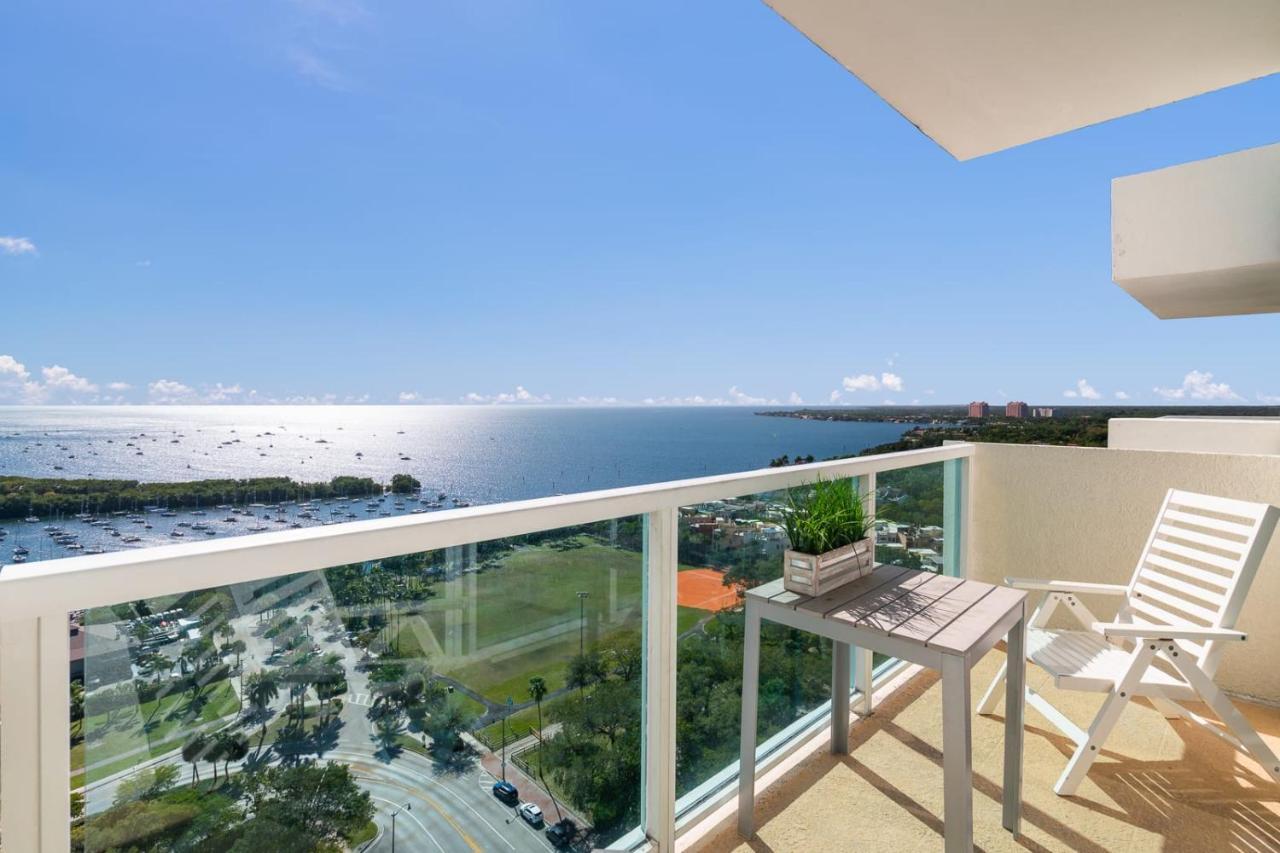 Ocean View Balcony Steps From Restaurants, Peacock Park & Marina Villa Miami Exterior photo